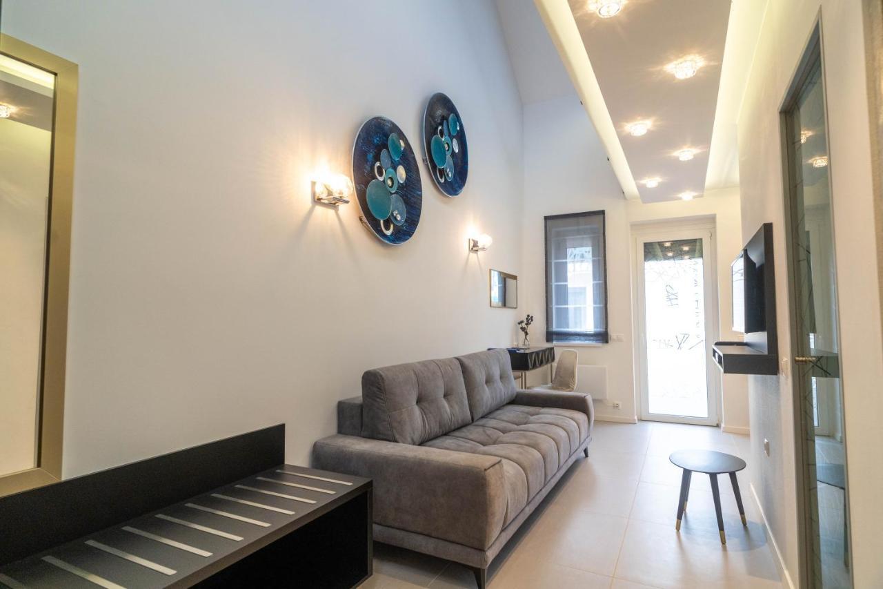 La Vita Premium Panzio Gyula Exterior foto