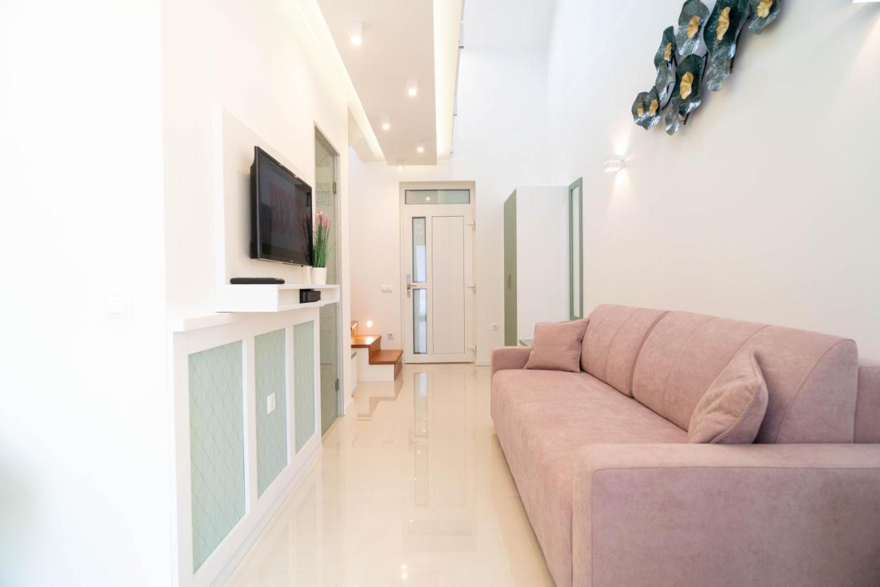 La Vita Premium Panzio Gyula Exterior foto